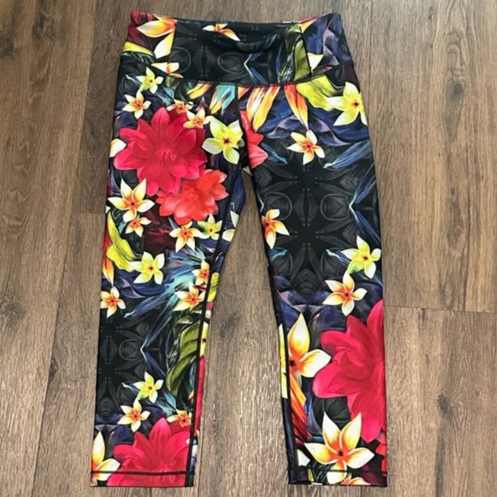 Calia Floral Leggings small yoga pants